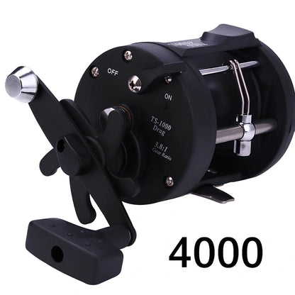 Comairon automatic wiring fishing reel with right-hand retrieve and plastic housing