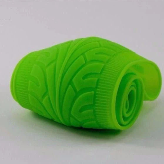 Anjiemei Silicone Steering Wheel Cover in various colors with skid-proof design