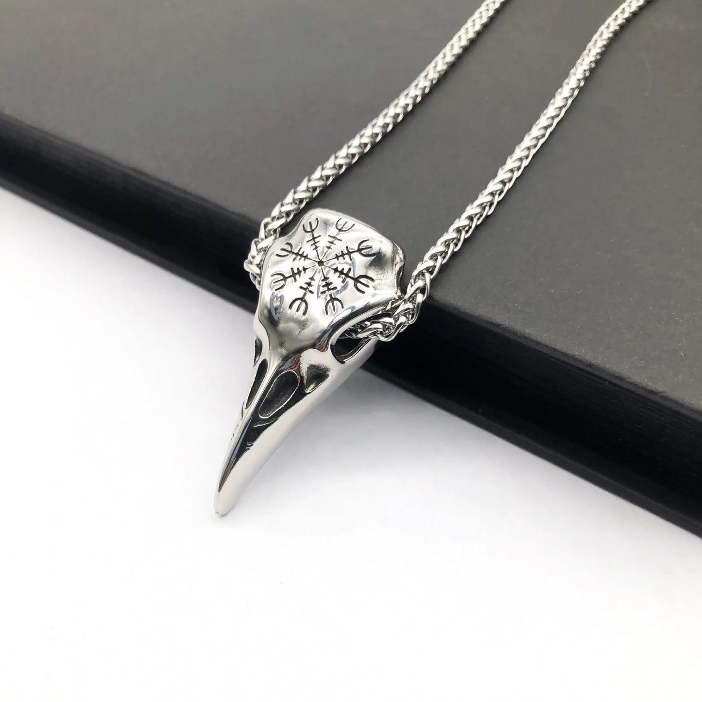 Stylish titanium steel Viking skull pendant necklace with an eagle beak design