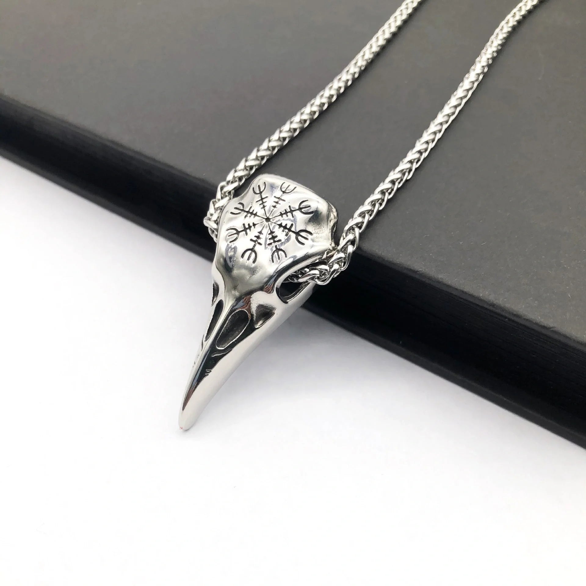Stylish titanium steel Viking skull pendant necklace with an eagle beak design