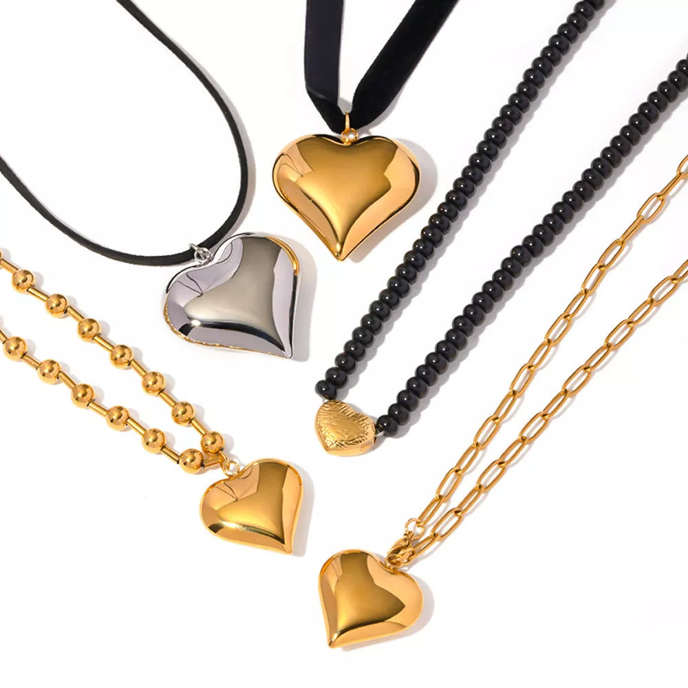 Gold plated stainless steel love heart necklace with hypo-allergenic and water-resistant features