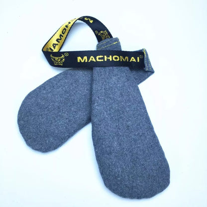 Moistureproof bag for boxing gloves in Ocean, Rose, and Lavender scents