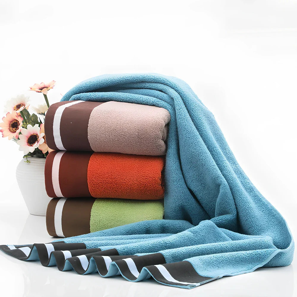 70x140cm cotton bath towel in blue, 32 strands pure cotton, 400g absorbent weight for drying