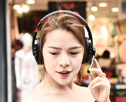 Black wireless Bluetooth headset with 40mm speakers, 300mAh battery, and up to 10m range