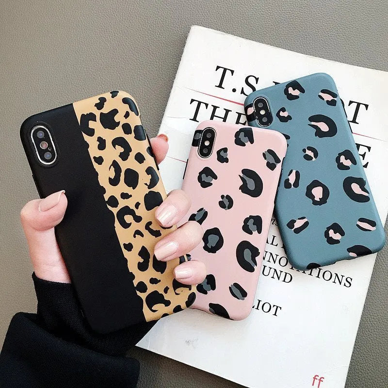 Love Heart Phone Case for iPhone X XR XS Max 12 11 Pro Max Mini 6 6s 7 8 Plus Shockproof Cover in Black Blue Pink Protective Shell