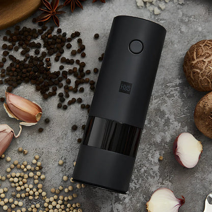 White electric grinder with ceramic mechanism for pepper and salt, 51.5×157mm dimensions