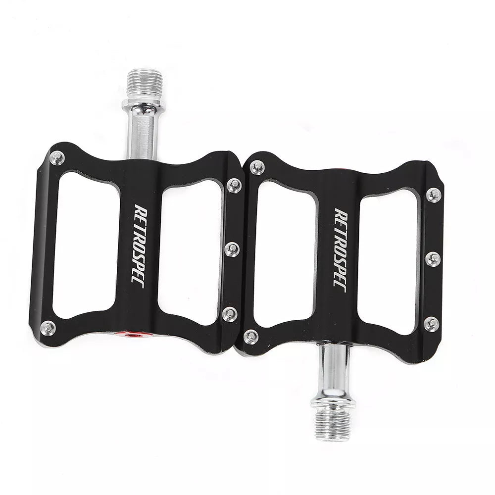 Lightweight aluminum mountain bike pedals with anti-skid nails and sealed bearings