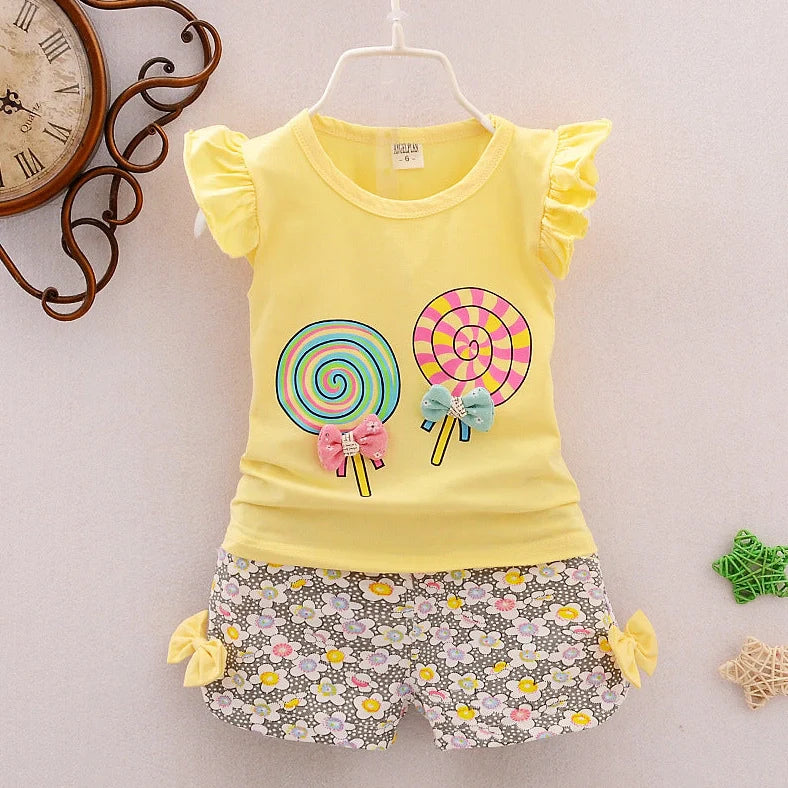 Korean-style cotton two-piece set for girls with sleeveless top and shorts in flying sleeve lollipop colours
