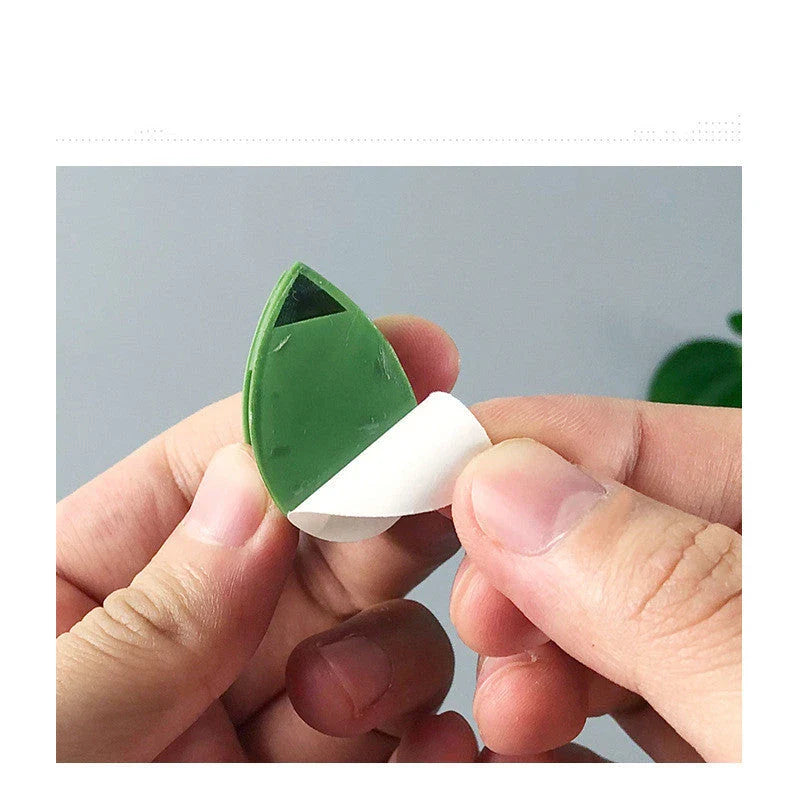 Adjustable leaf-shaped plant clips made of eco-friendly ABS resin material for supporting climbing vines and greenery