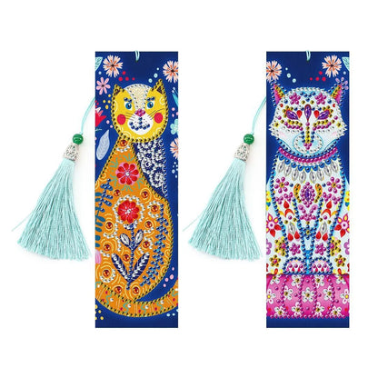 Handmade 5D diamond painting DIY bookmark kit with pendant on PU leather, measuring 6cm by 21cm.
