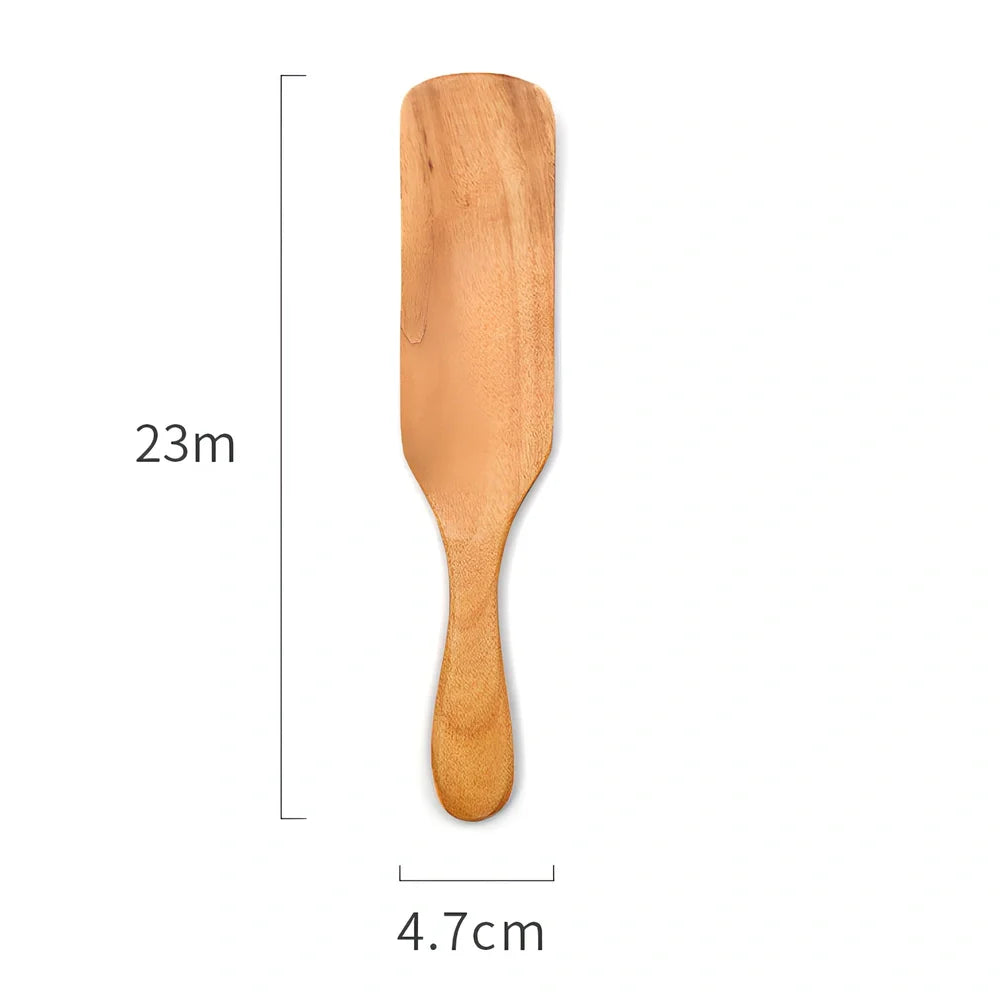 Five teak wood spatulas in sizes from 23cm to 34cm including kitchen shovel and cooking spatulas