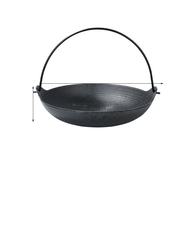 Cast Iron Japanese Shouxi Hanging Pot with fir wood lid for even cooking and flavor retention