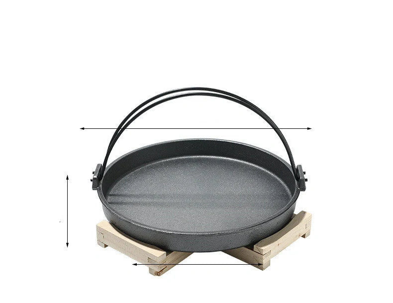 Cast Iron Japanese Shouxi Hanging Pot with fir wood lid for even cooking and flavor retention