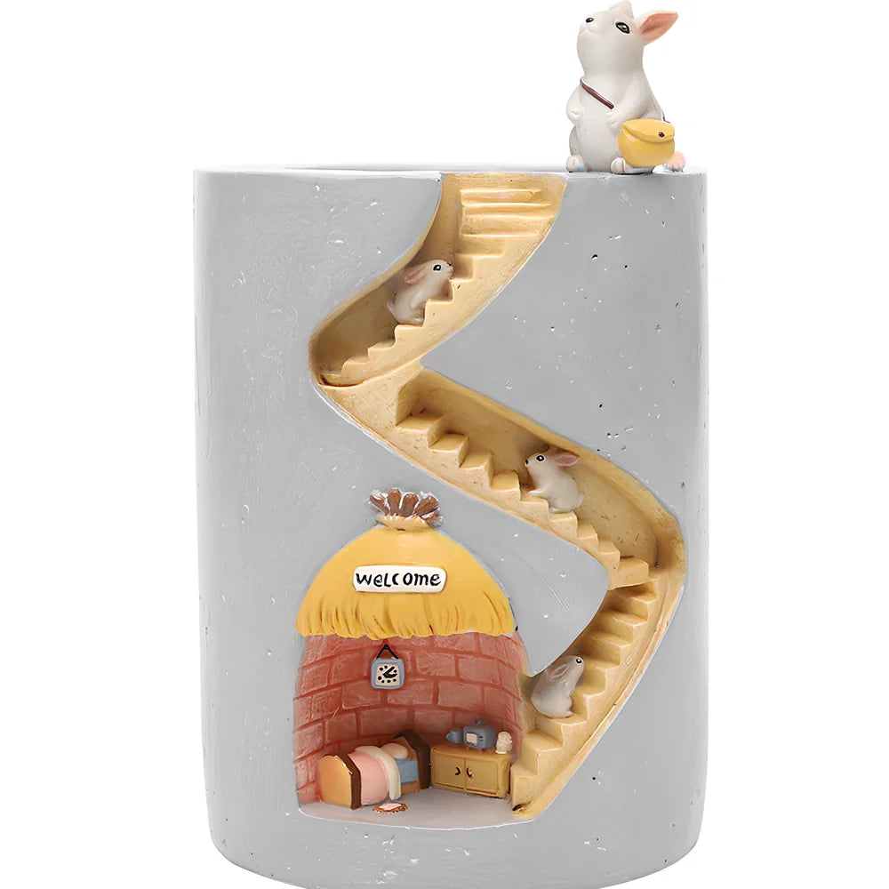 Resin cartoon succulent pot with hedgehog design measuring 15cm diameter for desktop gardening