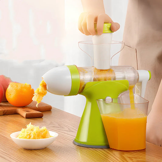 Stainless steel manual citrus juicer with hand crank and 500ml collection container