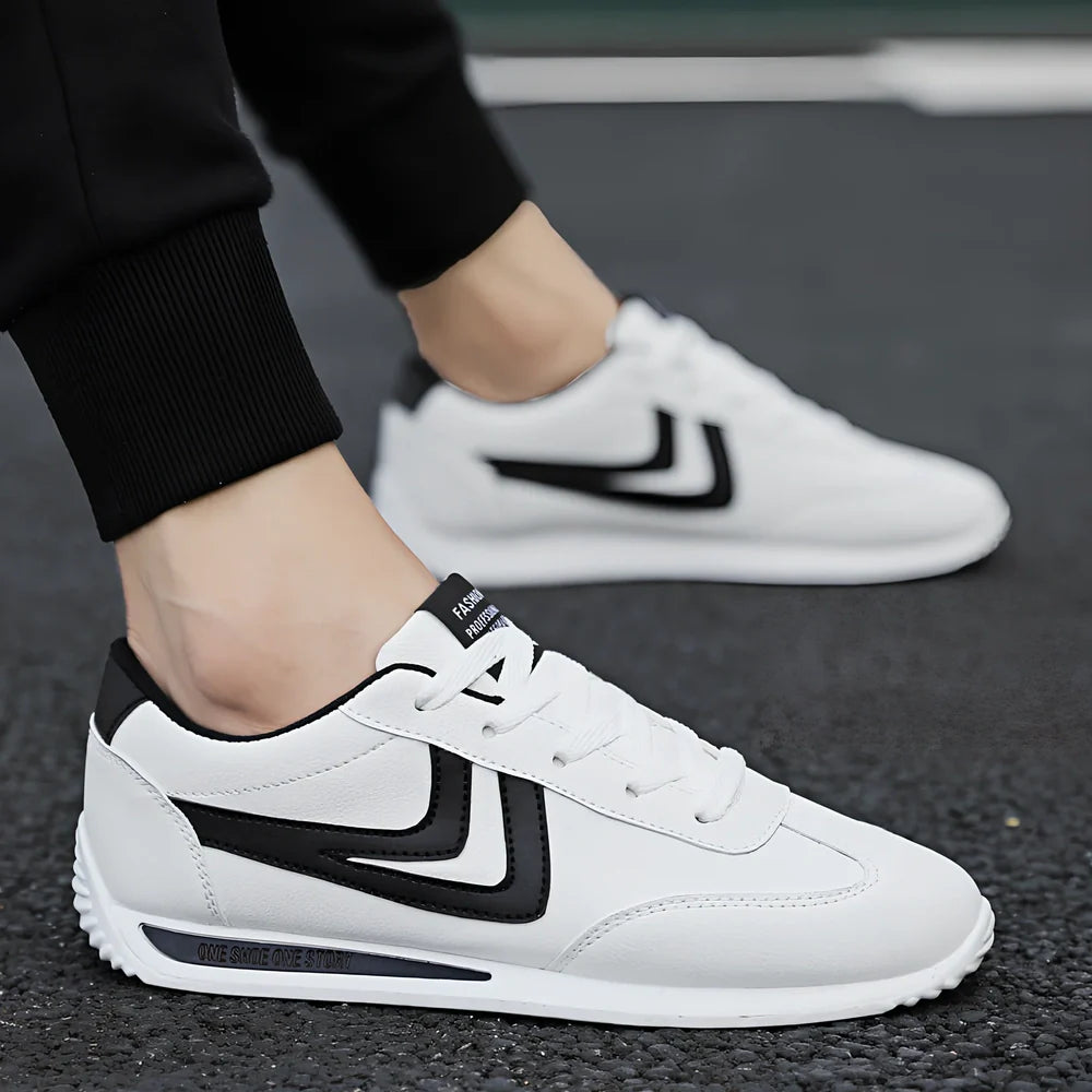 Men's Korean style breathable white shoes with round toe, flat 1-3cm heel, rubber sole, 0.8kg, available in black, orange, green accents