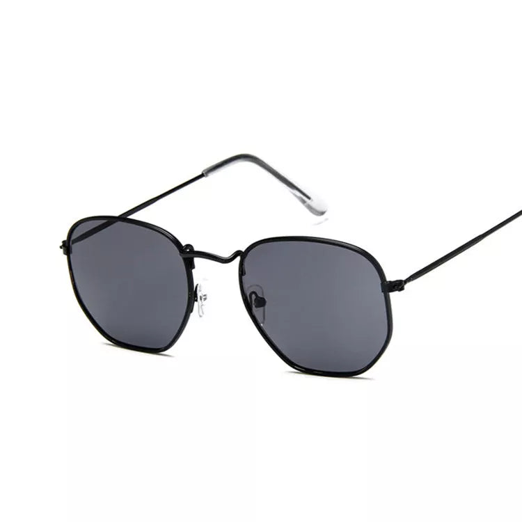Metal Polygonal Sunglasses with retro design and UV protection