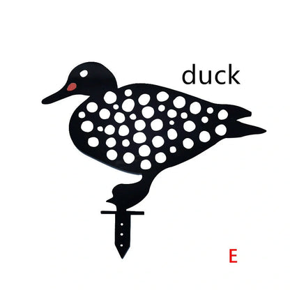 Set of powder-coated metal chicken yard art stakes, sizes 15-35 cm, with lifelike hen silhouettes for garden decor