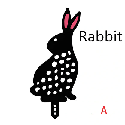 Set of powder-coated metal chicken yard art stakes, sizes 15-35 cm, with lifelike hen silhouettes for garden decor