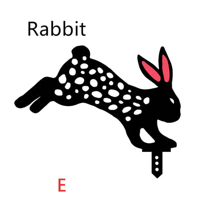 Set of powder-coated metal chicken yard art stakes, sizes 15-35 cm, with lifelike hen silhouettes for garden decor