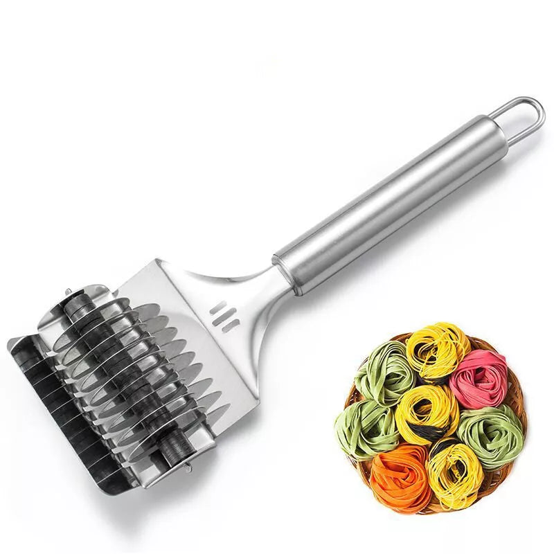 Stainless steel manual noodle cutter with 9-blade roller for uniform pasta