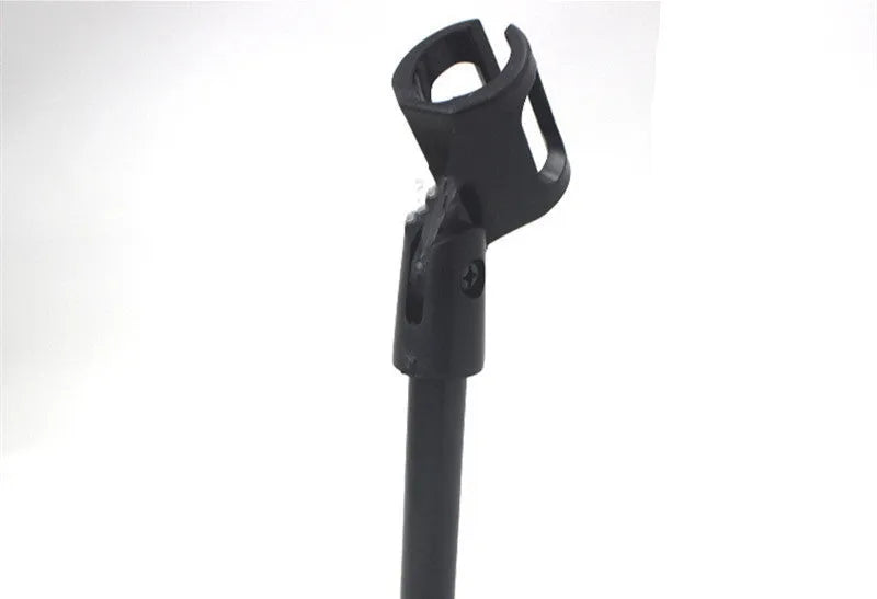 Desktop microphone bracket with metal chassis and triangle design for studio recording and conference use, 22cm fixed height support with 10.5cm diameter metal base, includes plastic microphone clip in black finish
