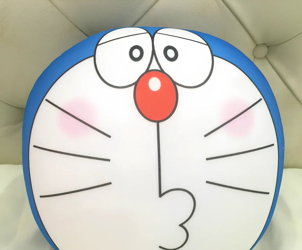 Black and white kitten plush doll measuring 32cm with foam nano-particle filling