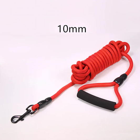 Nylon dog walking traction rope showing black, blue, orange, and red colour options with length and width variations