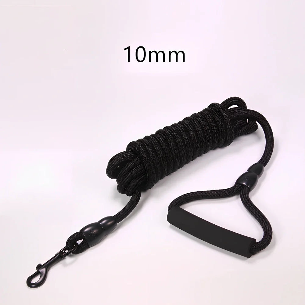 Nylon dog walking traction rope showing black, blue, orange, and red colour options with length and width variations