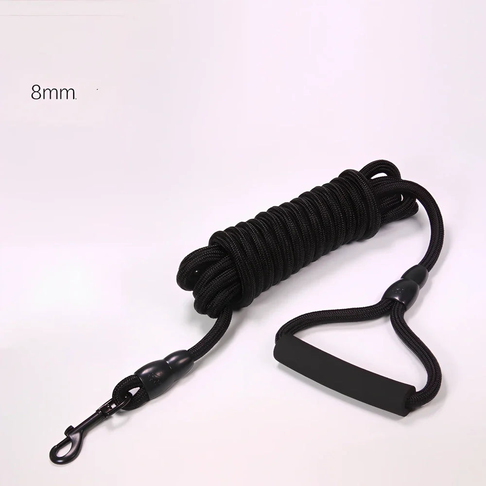 Nylon dog walking traction rope showing black, blue, orange, and red colour options with length and width variations