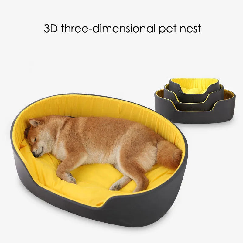 Washable cloth pet kennel for dogs and cats in black or green with winter-warm design