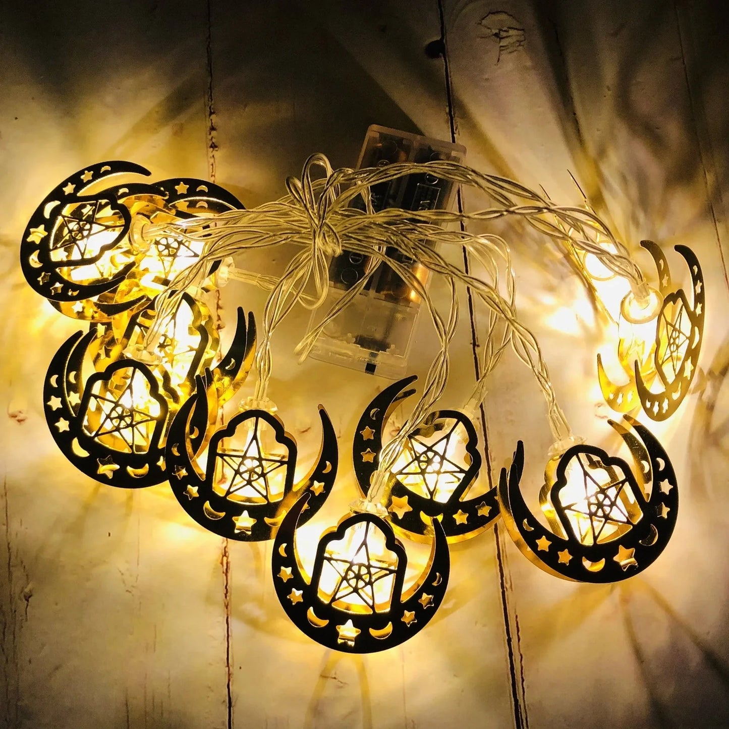 Gold moon and star pendant LED string lights for Ramadan with battery operation