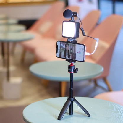 Mobile phone vlog bracket set with selfie stick, fill light, and stand in 15cm carrying case