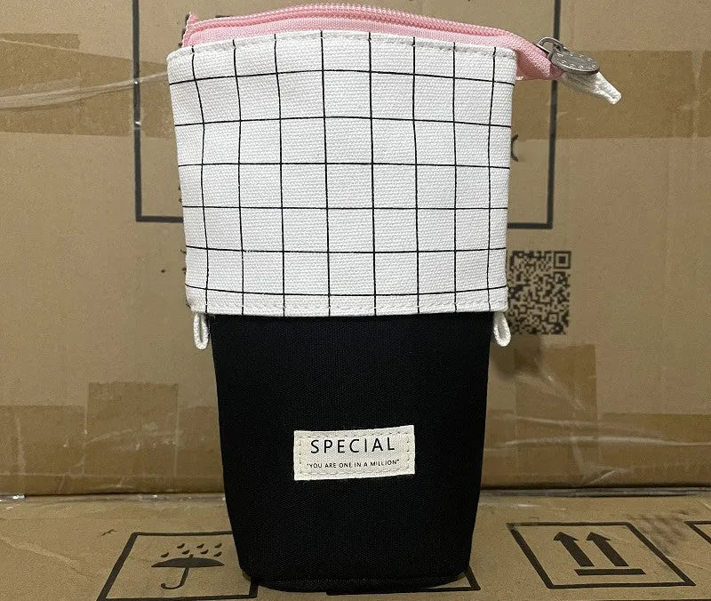 Round Korean-style canvas pencil case with cartoon animal pattern measuring 19cm