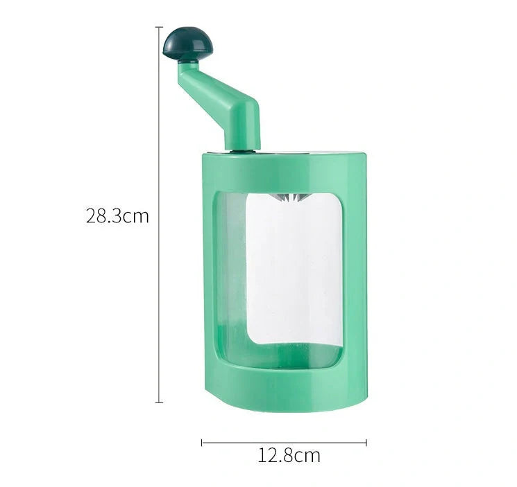Green multifunctional radish and cucumber shredder with stainless steel blade