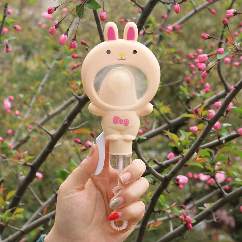 Hand-cranked bunny bubble fan for children's summer play