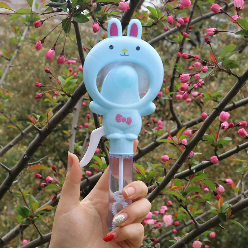 Hand-cranked bunny bubble fan for children's summer play