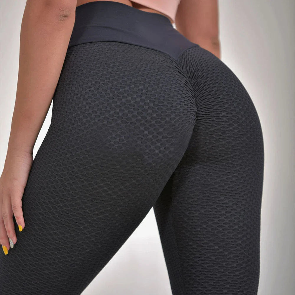Premium seamless plaid yoga leggings for women in a variety of vibrant colors and sizes