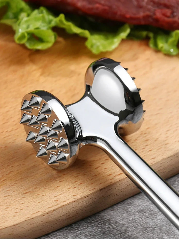 Zinc alloy meat hammer measuring 22x5.5cm for steak tenderising with flat pounding surface