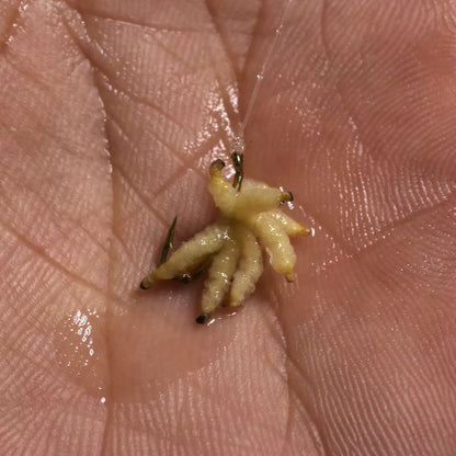 Fly Fishing White Striped Horse Mouth Simulation Maggot Hook - Realistic Artificial Bait