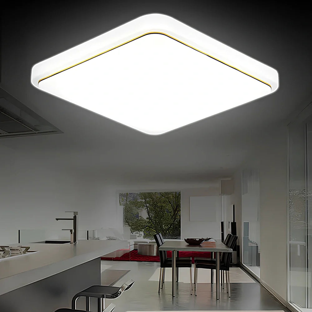 Square ceiling lamp with rectangular shade in gold or silver finish, dimensions 22x22cm, 30x30cm, or 40x40cm