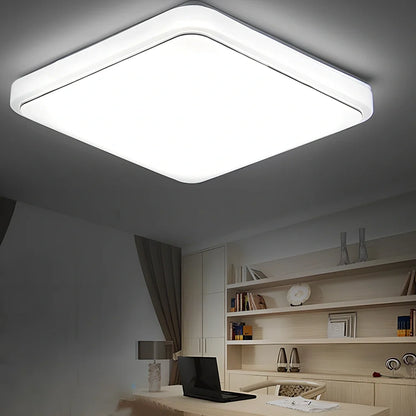 Square ceiling lamp with rectangular shade in gold or silver finish, dimensions 22x22cm, 30x30cm, or 40x40cm