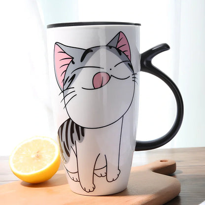 Ceramic coffee mug with cartoon cat design, 600ml capacity, includes lid