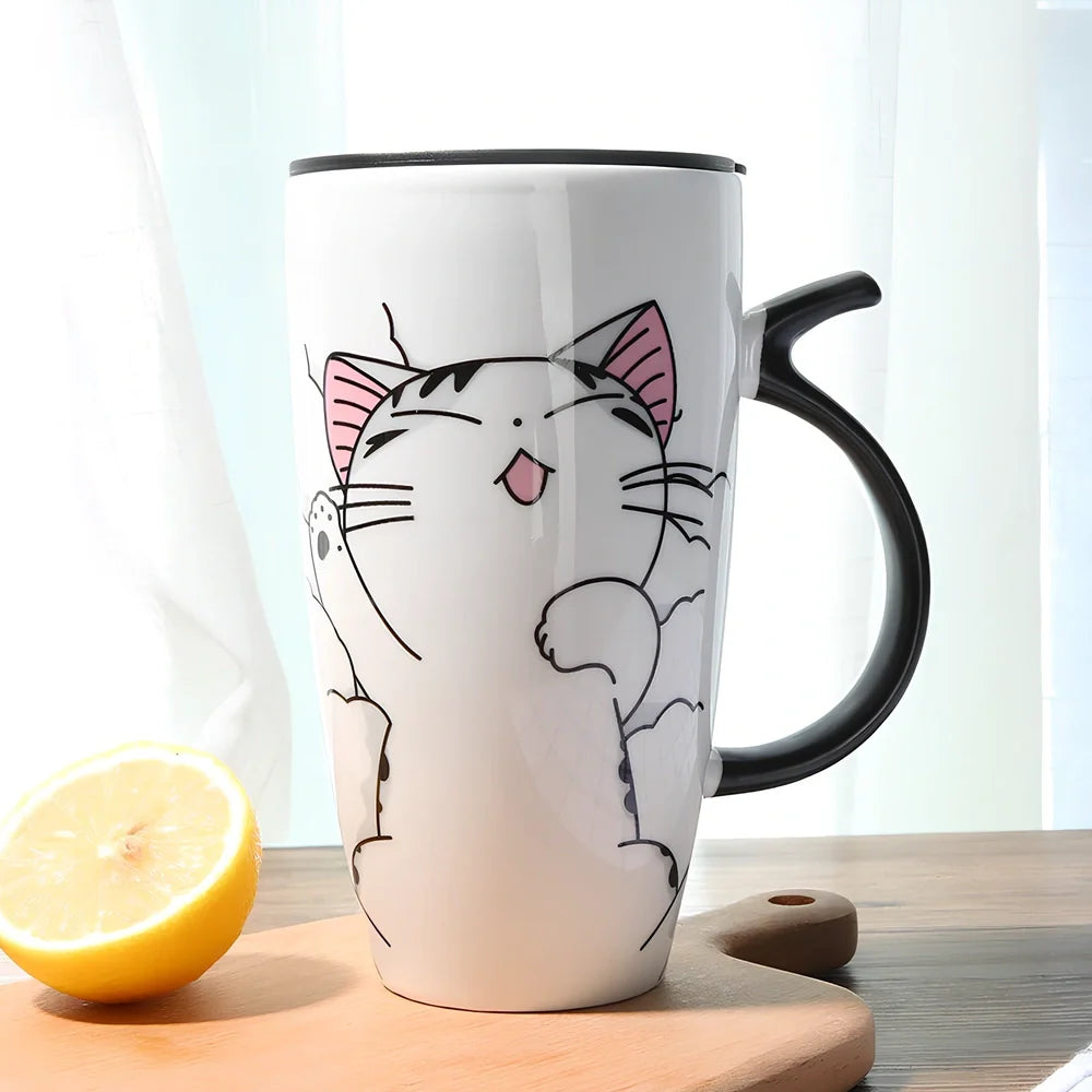 Ceramic coffee mug with cartoon cat design, 600ml capacity, includes lid