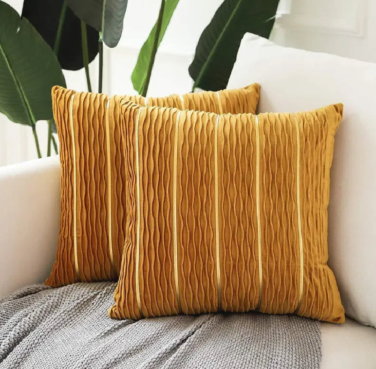 Striped velvet pillow cover in plush flannel velvet material measuring 45x45cm