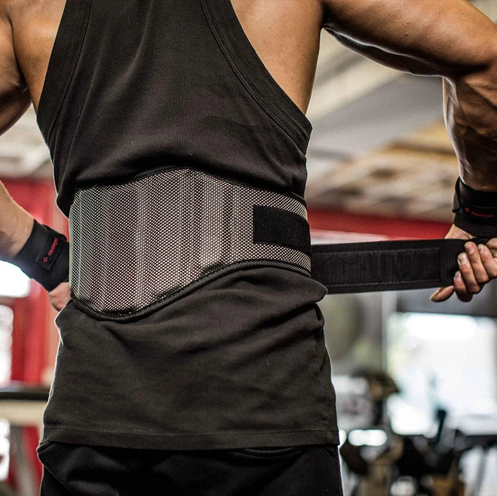 Black nylon squat weightlifting belt with adjustable buckle for fitness training