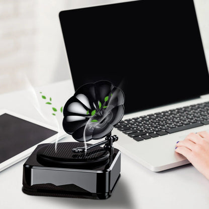 Retro solar-powered car fragrance diffuser with 360-degree fragrance dispersion, made with durable zinc alloy and ABS materials