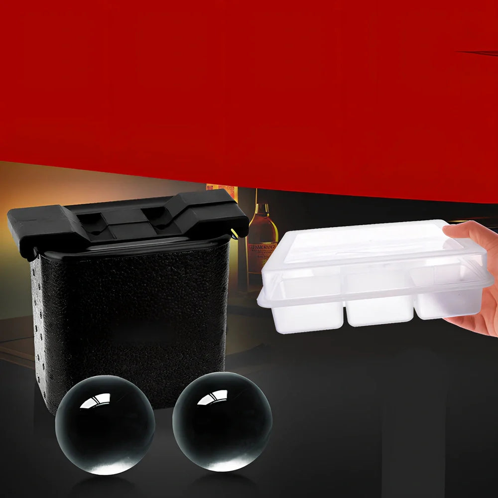 Whiskey ice cube tray with crystal clear hockey puck and skull shaped ice cubes measuring 11.5x17.5x19.5cm