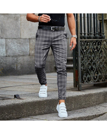 Men's plaid casual trousers in various colors and sizes, featuring a relaxed and lightweight design.
