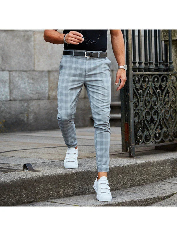 Men's plaid casual trousers in various colors and sizes, featuring a relaxed and lightweight design.
